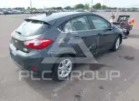 2018 Chevrolet Cruze photo