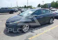 2018 Chevrolet Cruze photo