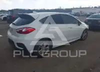 2018 Chevrolet Cruze photo