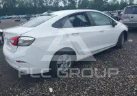 2018 Chevrolet Cruze photo