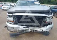 2018 Chevrolet Silverado photo