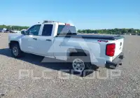 2018 Chevrolet Silverado фото
