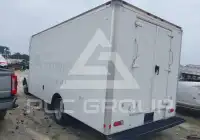 2018 Chevrolet Express photo