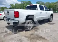 2018 Chevrolet Silverado фото