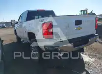 2018 Chevrolet Silverado фото