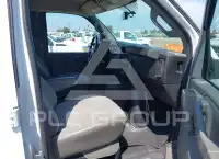 2018 Chevrolet Express photo