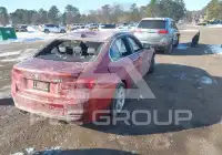 2018 BMW 330 photo