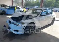 2018 BMW 330 фото