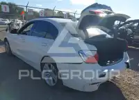 2018 BMW 330 фото