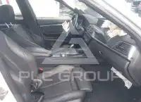 2018 BMW 330 фото