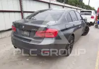 2018 BMW 330 photo