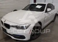 2018 BMW 330 photo