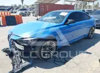 2018 BMW M4 фото