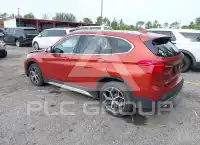 2018 BMW X1 фото