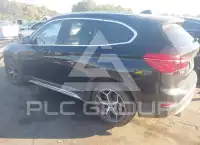2018 BMW X1 фото