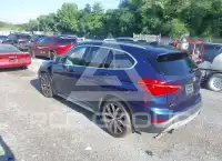 2018 BMW X1 фото
