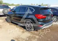 2018 BMW X1 photo