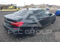 2018 BMW 750 фото