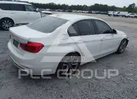 2018 BMW 330 photo