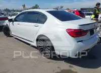 2018 BMW 750 фото