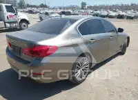 2018 BMW 530 photo