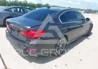 2018 BMW 530 фото