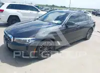 2018 BMW 530 фото