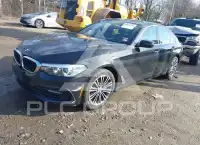 2018 BMW 530 фото