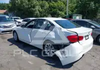 2018 BMW 320 photo