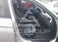2018 BMW 320 photo