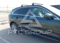 2018 Jaguar F-PACE photo