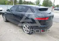 2018 Jaguar F-PACE photo