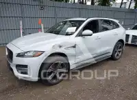 2018 Jaguar F-PACE photo