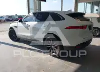 2018 Jaguar F-PACE photo