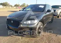 2018 Jaguar F-PACE photo