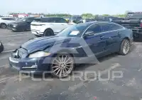 2018 Jaguar XJ photo