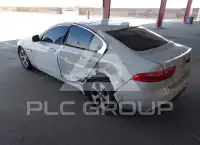 2018 Jaguar XE фото