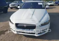 2018 Jaguar XE photo