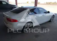 2018 Jaguar XE фото