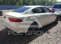 2018 Jaguar XE photo