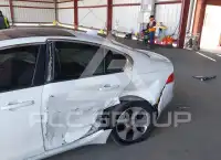 2018 Jaguar XE фото