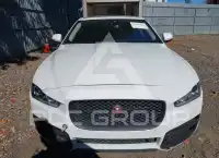 2018 Jaguar XE photo