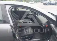 2018 Jaguar XE фото