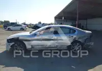 2018 Jaguar XE photo