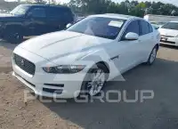 2018 Jaguar XE photo