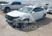 2018 Buick LACROSSE photo