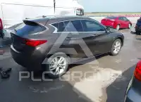 2018 Infinity QX30 фото