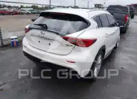 2018 Infinity QX30 photo