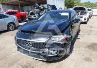 2018 Infinity QX30 photo
