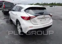 2018 Infinity QX30 photo